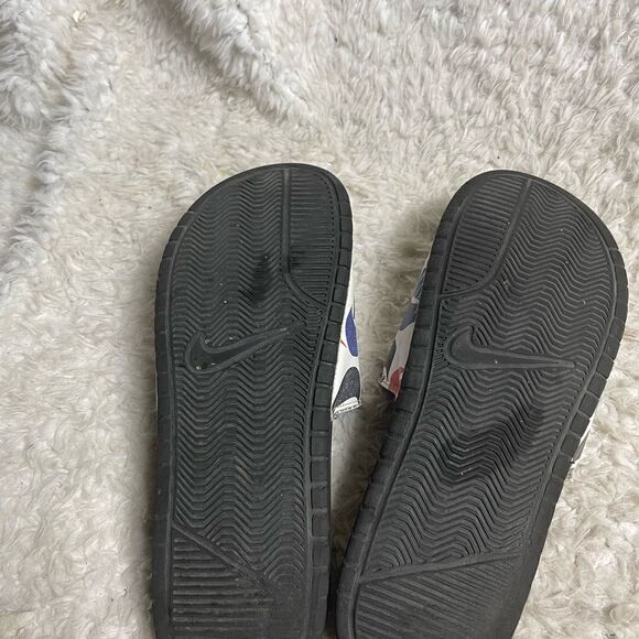 Nike Mens Benassi logo Print Slides sandals SZ11 - Picture 9 of 11